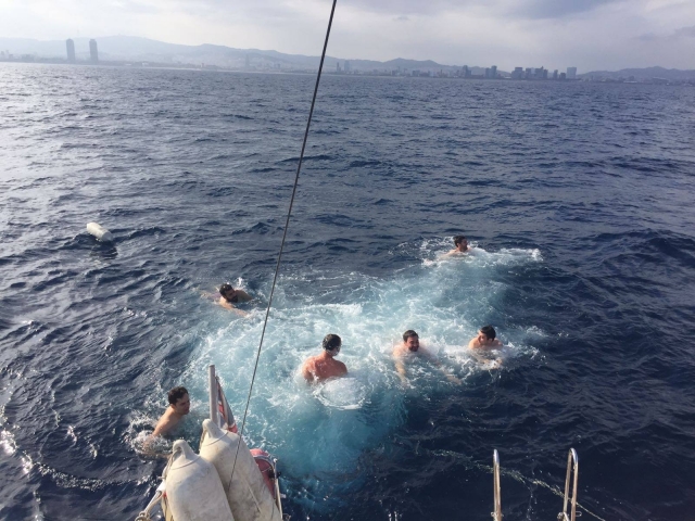  Nager depuis le bateau